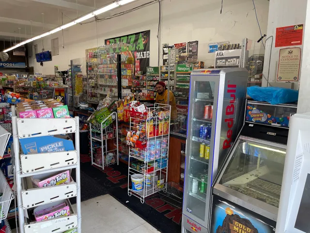 Elliott's Town Market