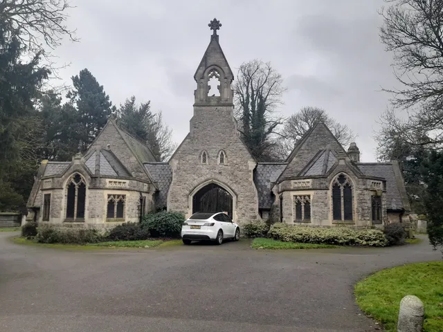 Tottenham Cemetery