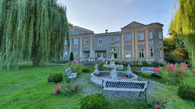 Agroturystyka Noclegi Pałac Wiesiółka