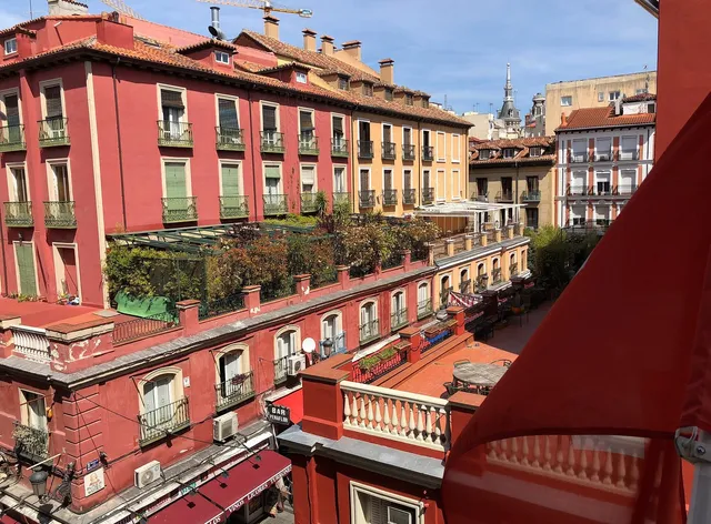 Hostal Alhambra Suites