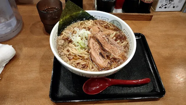 らぅ麺ガラ喰楽学校 大宮駅西口店