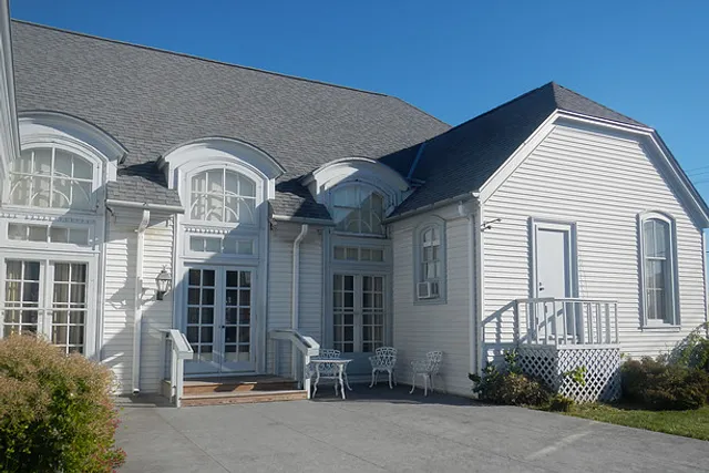 Cedar Falls Woman's Club