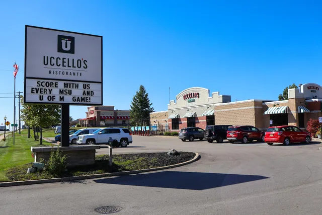 Uccello's - Standale/Walker