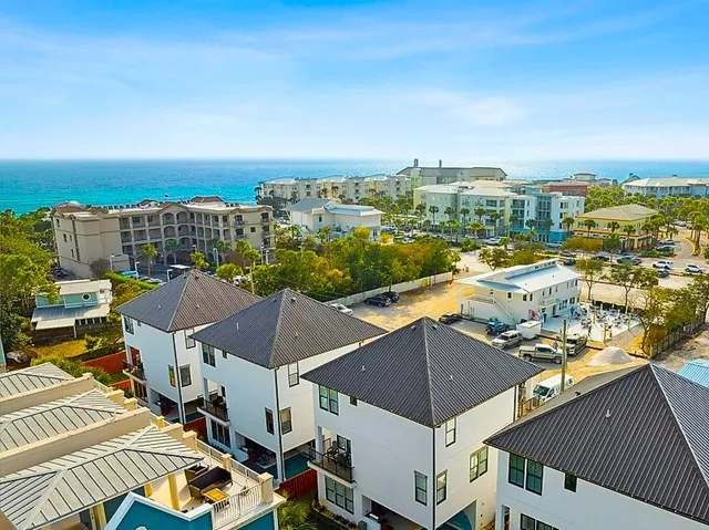 At Your Leisure - Great Escapes Homes