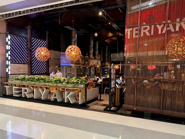 Teriyaki Sushi Bar Gran Estación