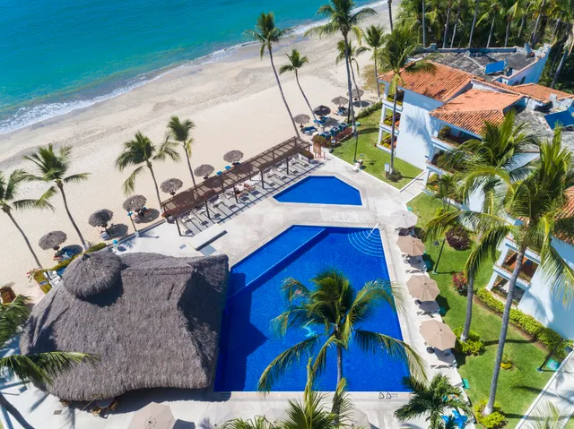 Vista Vallarta All Suites on the Beach