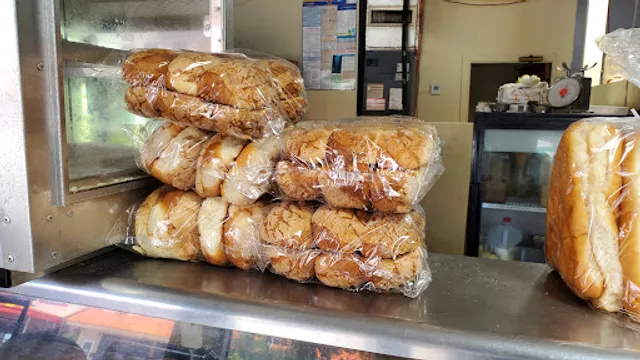 Victoria Bakery, Fritanga y Tortilleria