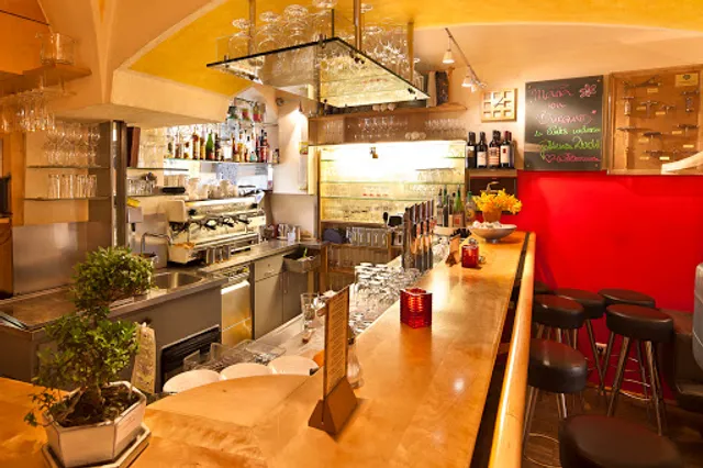 Café Bar Restaurant Maria von Burgund