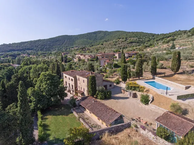 CORTONA Villa