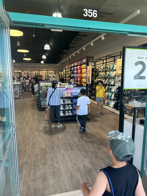 Crocs at Outlets at Barstow