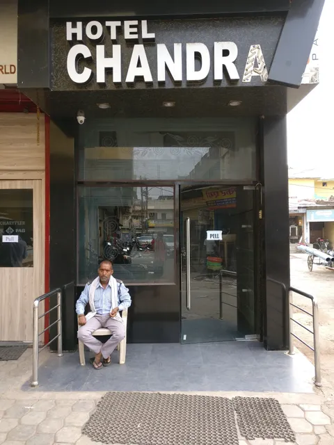 SPOT ON 60962 Hotel Chandra