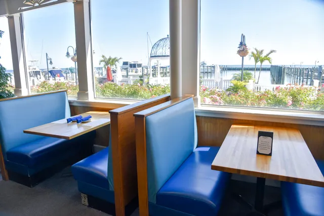 Rod 'N' Reel Restaurant