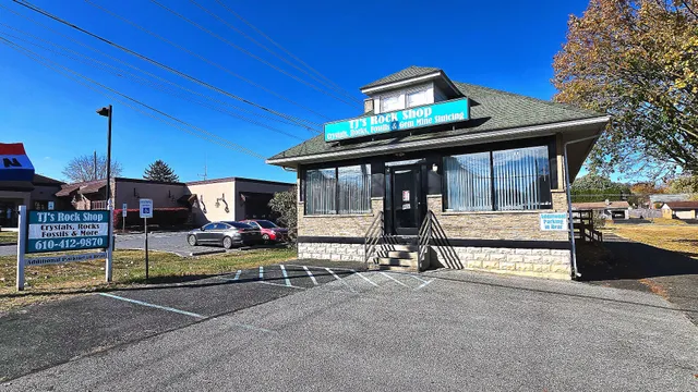 TJ's Rock Shop Morgantown PA