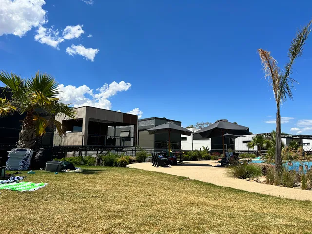 Highview Waters Resort