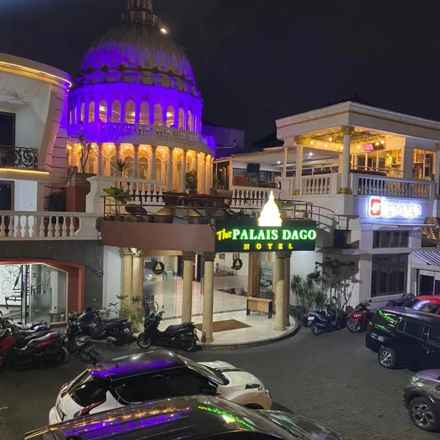 The Palais Dago Hotel