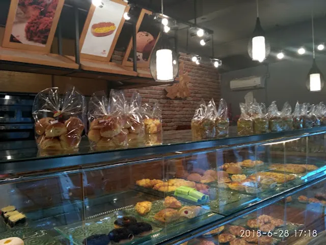 Conato Bakery Sesetan
