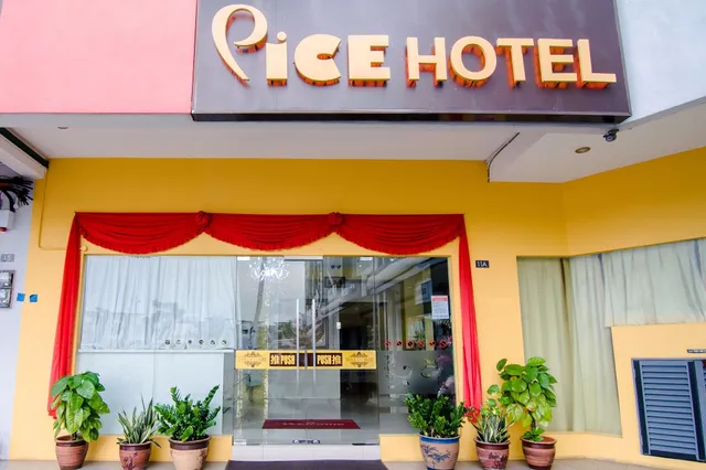 PICE HOTEL