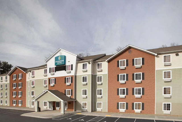 WoodSpring Suites Asheville - Biltmore West