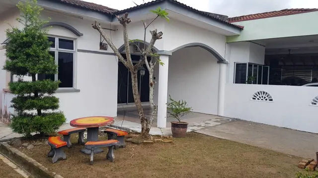 AMAN Homestay Senawang