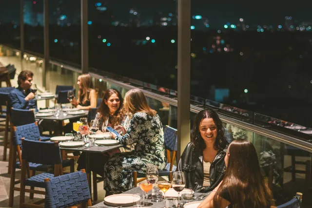 Querida Luna Restaurant