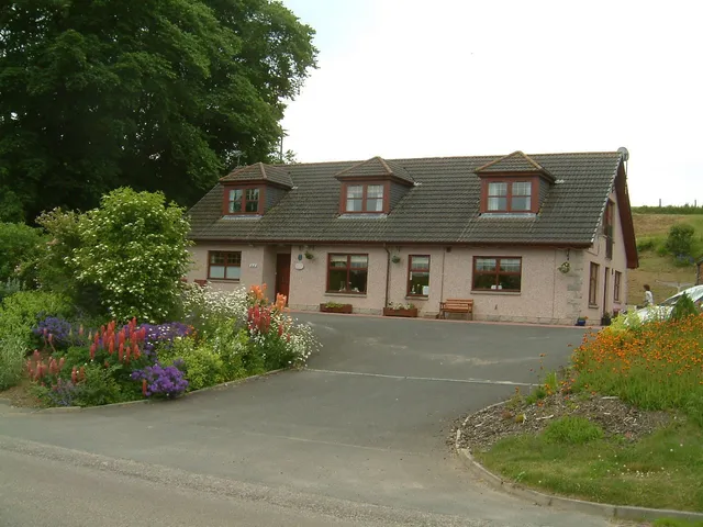 Deveron Lodge B&B Guest House