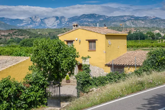 Casa Rural "LO MASET DE CARMETA"