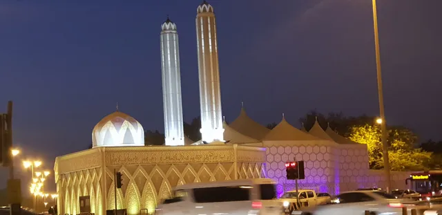 Sheikh Aziz Mosque and Shrine