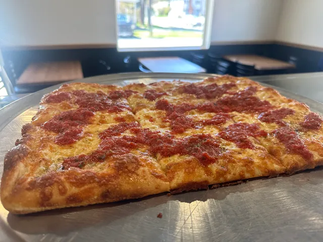 Stone’s Pizza Shop