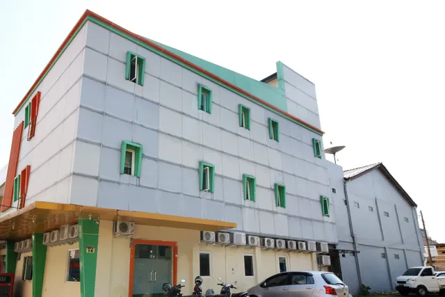 Airy Panakkukang Pengayoman Akik Hijau F7 Makassar