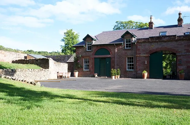 Old Melrose Estate & Holiday Cottages