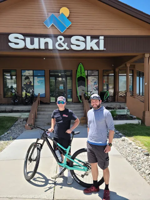 Sun & Ski Sports