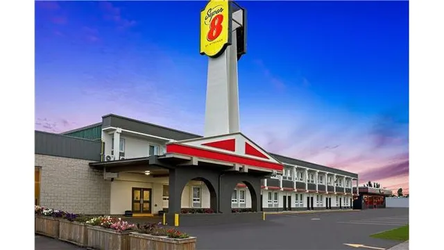 Super 8 by Wyndham Thunder Bay