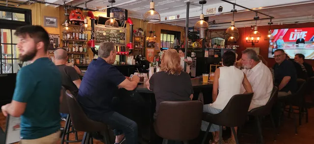 Boo's Firehouse Tavern