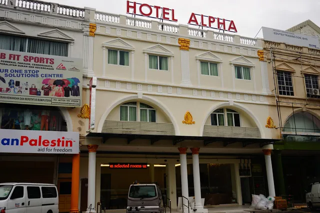 Alpha Hotel
