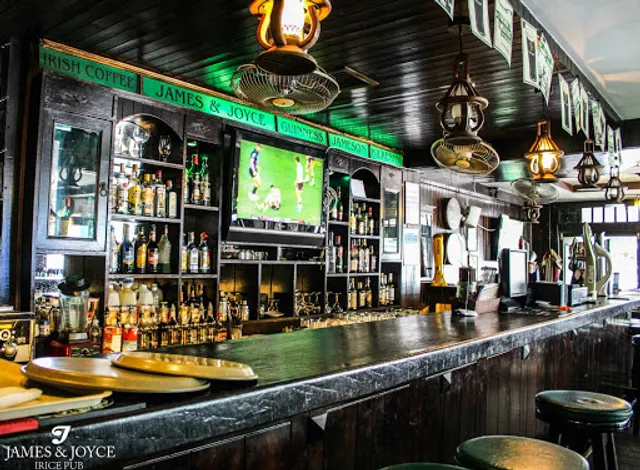 James and Joyce irish pub