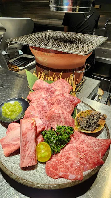 燒肉PLUS Yakiniku plus