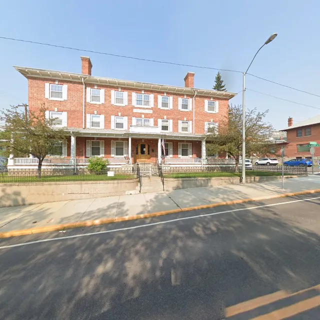 Christina’s Canita