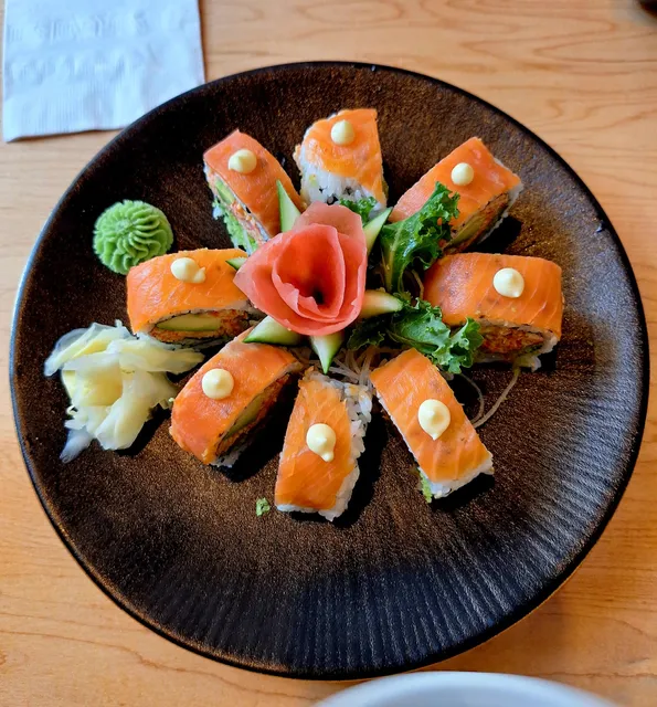 Hanami Sushi & Noodle