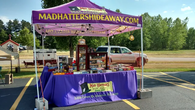 Mad Hatter's Hide Away smoke shop