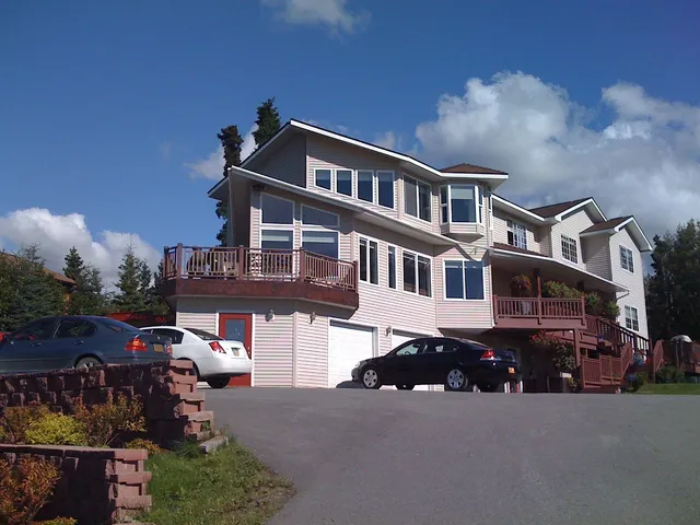 Alaska Sundance Retreat Bed & Breakfast