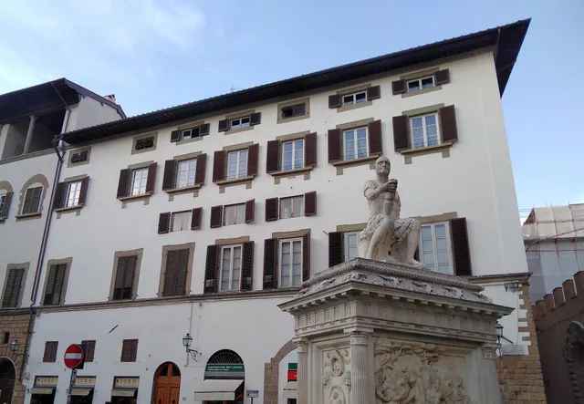 Palazzo della Stufa