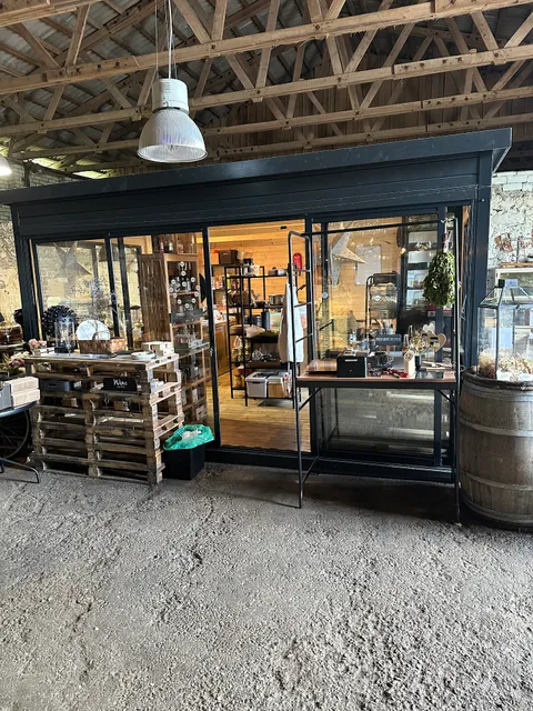 Massu Meierei / Kohvik "Kuur"