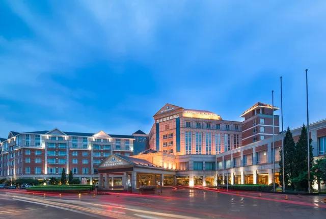 Wyndham Beijing North Hotel