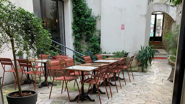 Hôtel Central Avignon