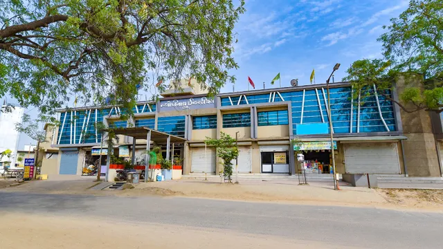 FabExpress Anmol Palace