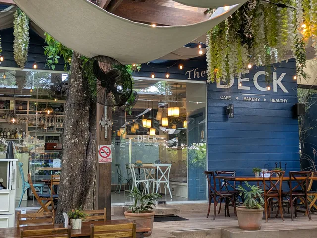 Restaurante The Deck