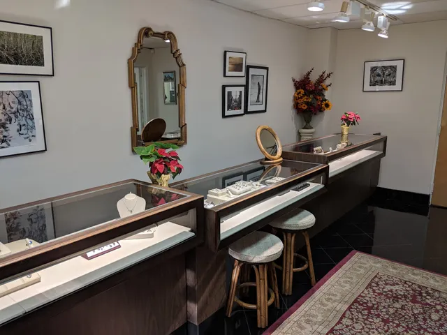 Mclean Jewelers