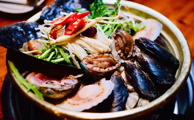 Laotu Fanghuo Octopus Hotpot