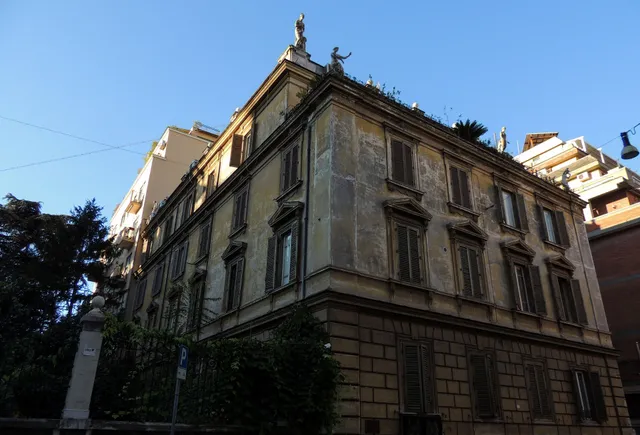 Daplace - Arena House