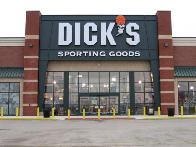 DICK'S Sporting Goods
